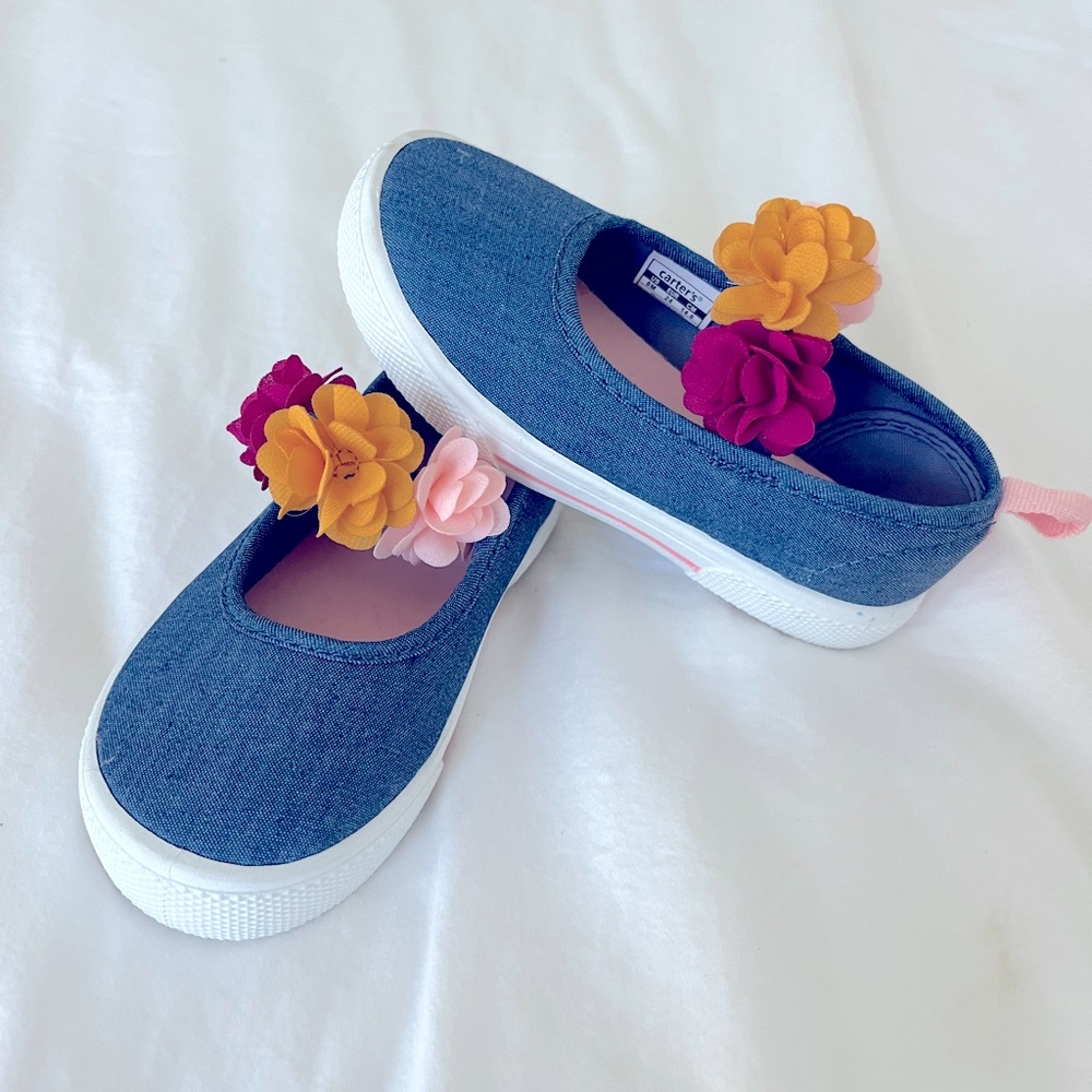 Carter’s Mary Jane Flower Shoes. NWOT. Size 8. Denim, Pink, Yellow, Burgundy.